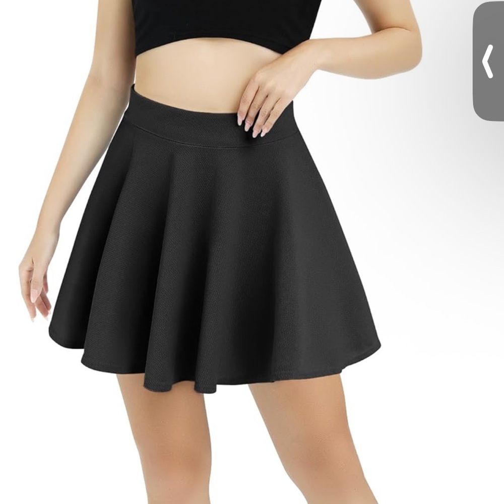 Elegant Black Skater Skirt (XL)